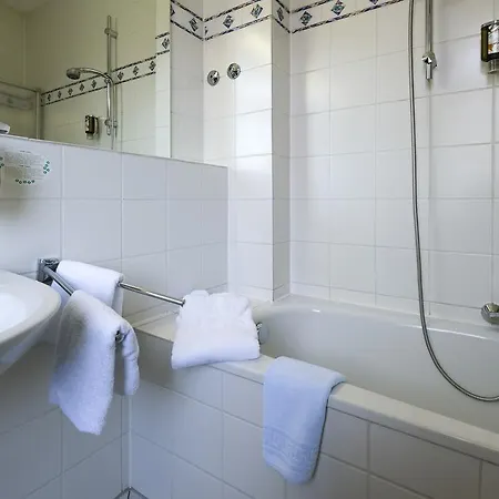 Hotel Traube 3*