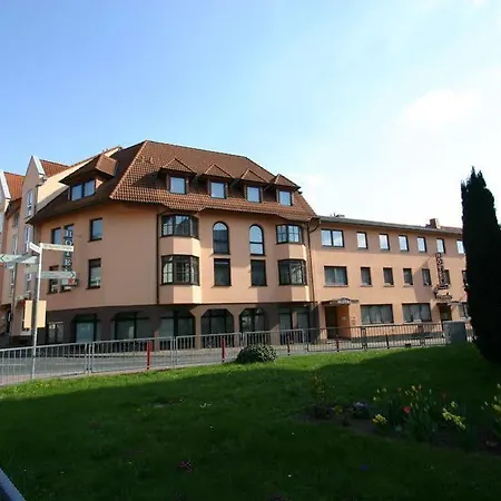 Traube Hotel 3*